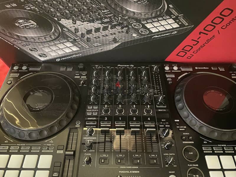 Pioneer DDJ-1000 Professional DJ Controller Rekordbox 4-Channel 3
