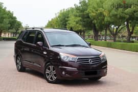 Ssangyong rodius 2016 8 seaters GCC family car 0
