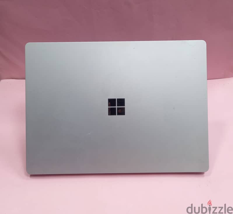 MICROSOFT SURFACE LAPTOP-2 TOUCH 8th GENERATION CORE I7 8GB RAM 256GB 1