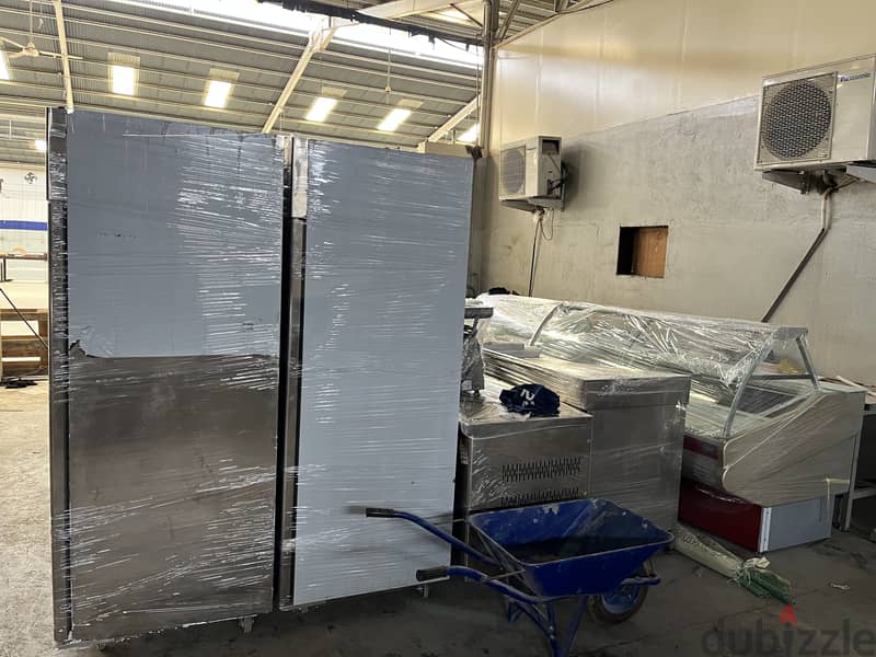 MEAT FREEZERS & DISPLAY CHILLERS 8