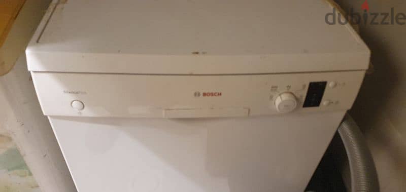 bosch dishwasher new, very less used in good condition 4