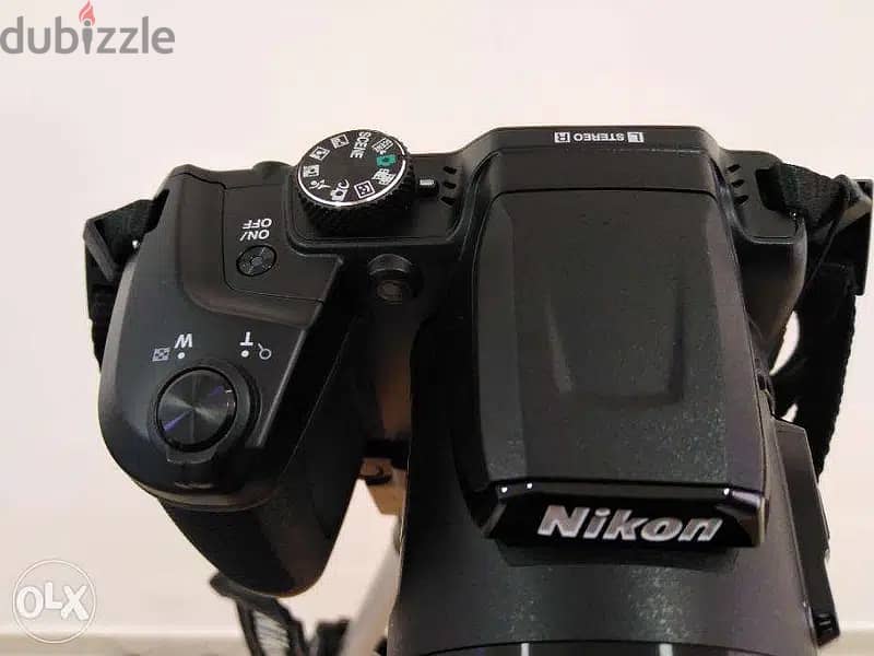 Nikon coolpixb500 camera. . 4