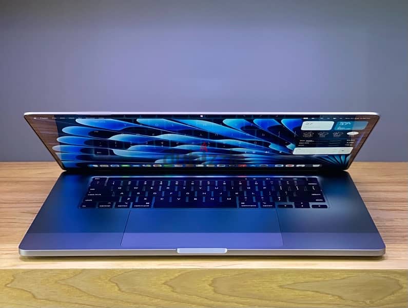 MacBook Pro 2018 (15-inch, 32GB RAM, 512GB SSD, 2.9GHz Intel Core i9 3