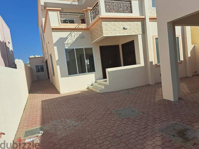 brand new villa in mobelah 8 8
