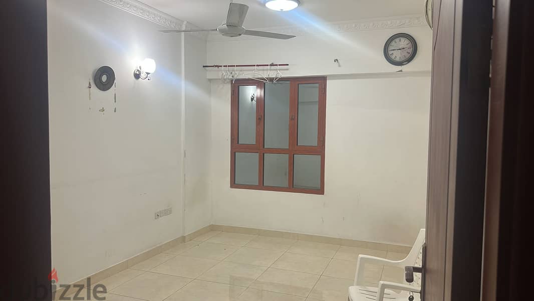 Shared Room Available In Gahla For Executive Bachelor's 0