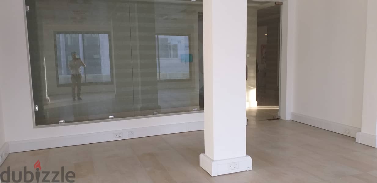 Office spce for rent In Shatti Al Qurum (303/BCC) 4