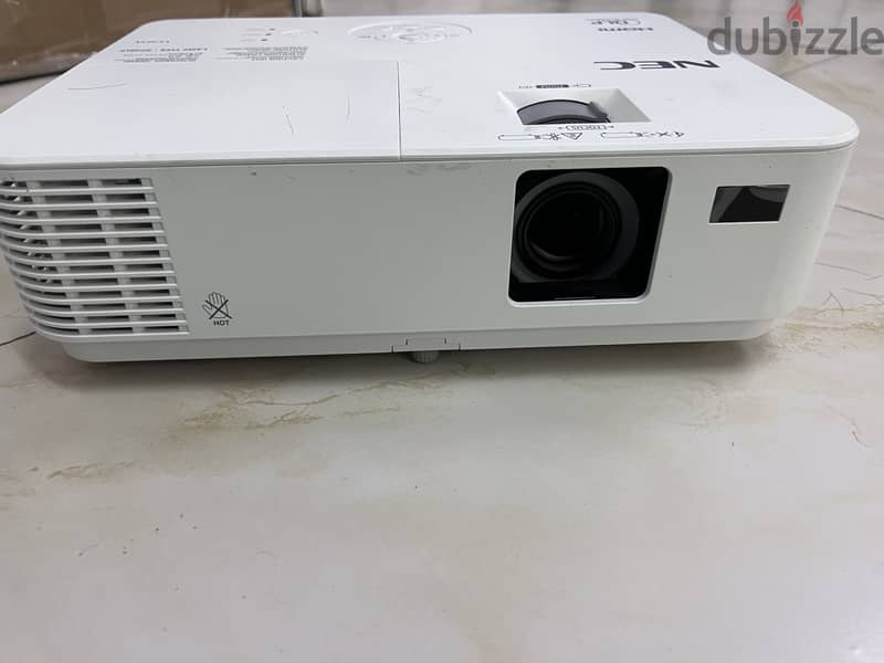 NEC Projector for sale 0