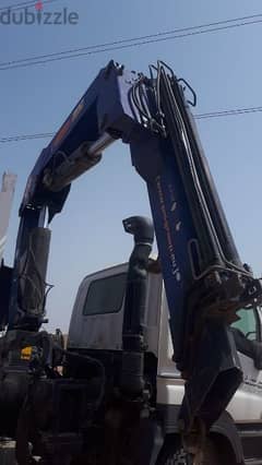 32 NO PM CRANE WITH TRUCK BODY FOR SALE