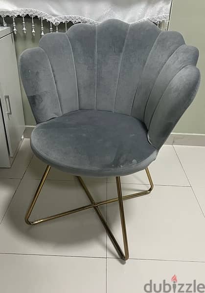 Accent chair - grey 1