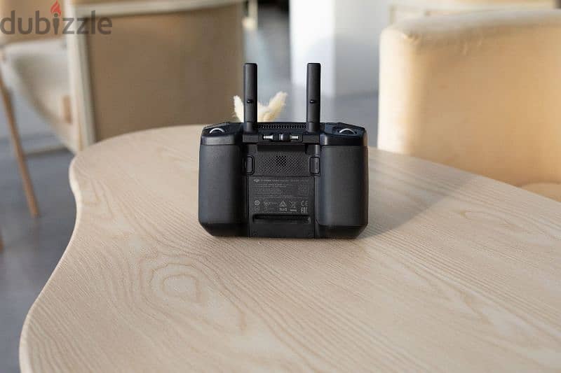 ريموت سمارت كنترول DJI smart controller المميز والخطير 7