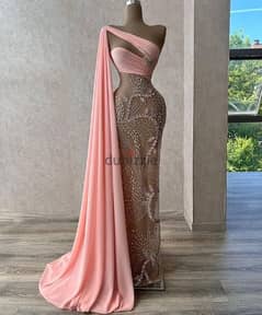 fashion boutique looking for model for evening dresses 0