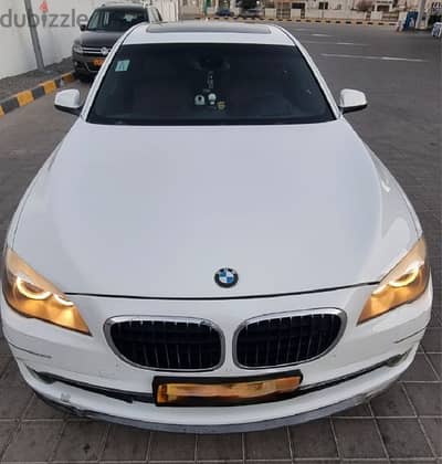 BMW 750Li Excellent condition No. 1 FULL OPTION 2012 ONLY KM 169k