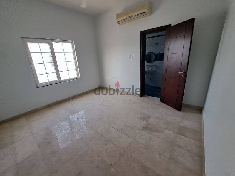 ve4y nice villa in MsQ excellent location 8