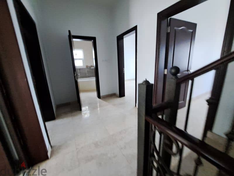 ve4y nice villa in MsQ excellent location 15