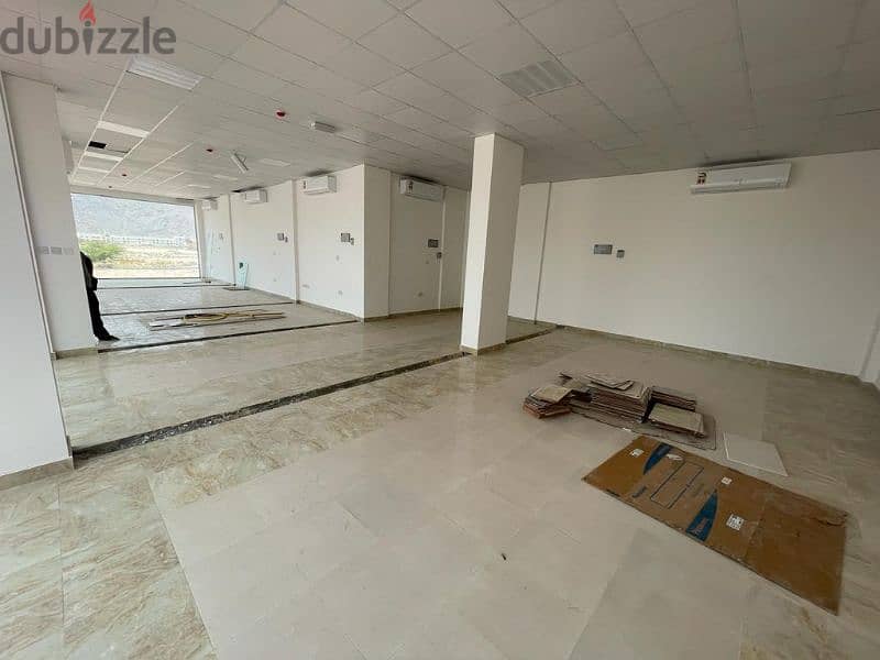 shops for rent in al amerat 3