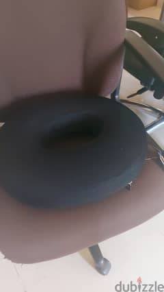 seat cushion - donut ring cushion