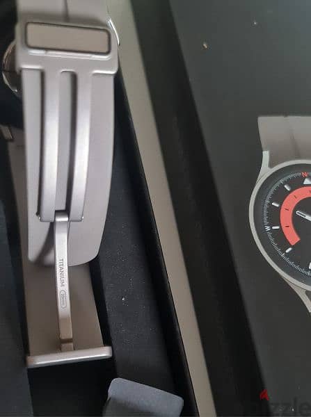 Galaxy watch 5 pro SM, UNDER WARRANTY, rarely used. 2