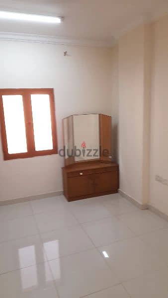 one bedroom with hall for rent غرقة وصاله للايجار 4