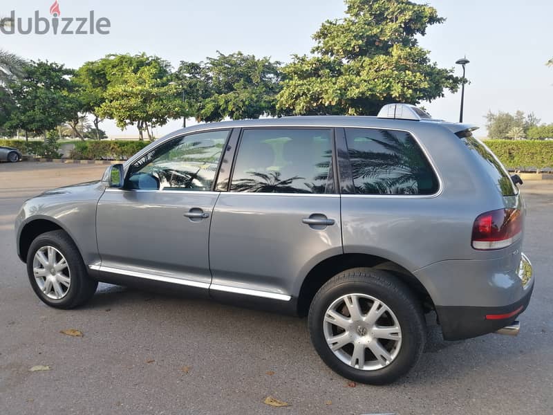 VW TOUAREG for Sale Or Exchange with 4 Cylinder car 4