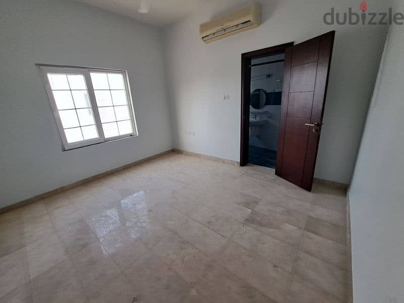 Nice villa in Madinat Sultan quiet area 19