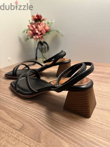 ASOS DESIGN mid block heeled sandals 1