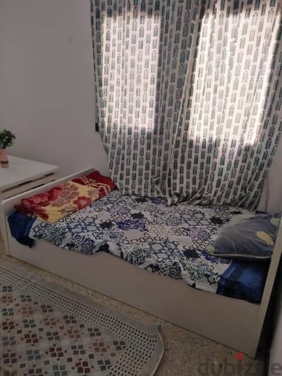 غرف مفروشه في الخوير للايجارrooms for rent alkhwair