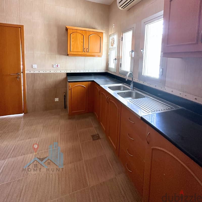 QURM | WELL MAINTAINED 4+1 BR COMMUNITY VILLA FOR RENT 2