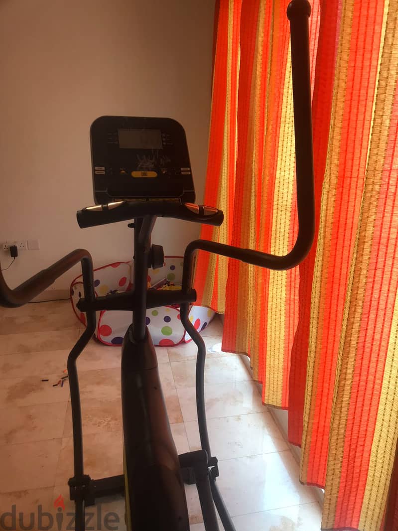 Elliptical cross trainer ,Olympia 1