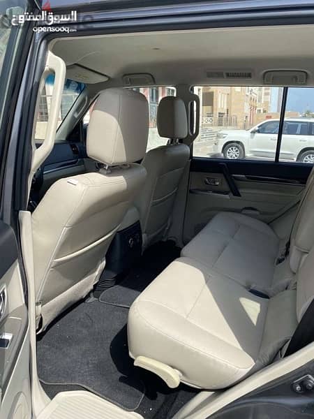pajero in excellent condition 3
