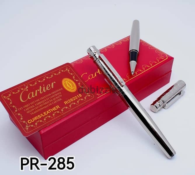 Cartier pen with box 17