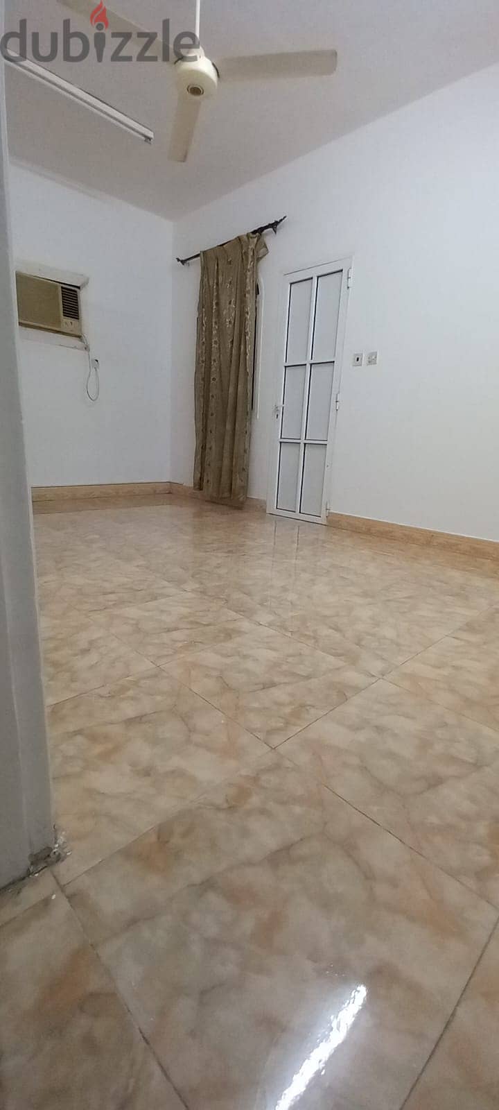 A studio for rent in Al Khuwair for 130 riyals, including services 5