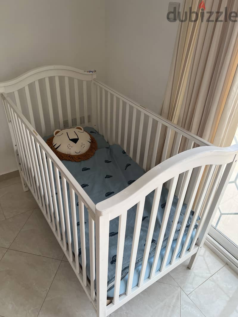 Juniors wooden baby cot bed NEW PRICE 30Rials 0
