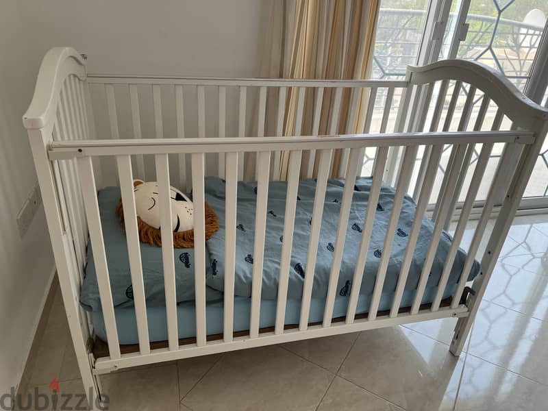 Juniors wooden baby cot bed NEW PRICE 28Rials 2