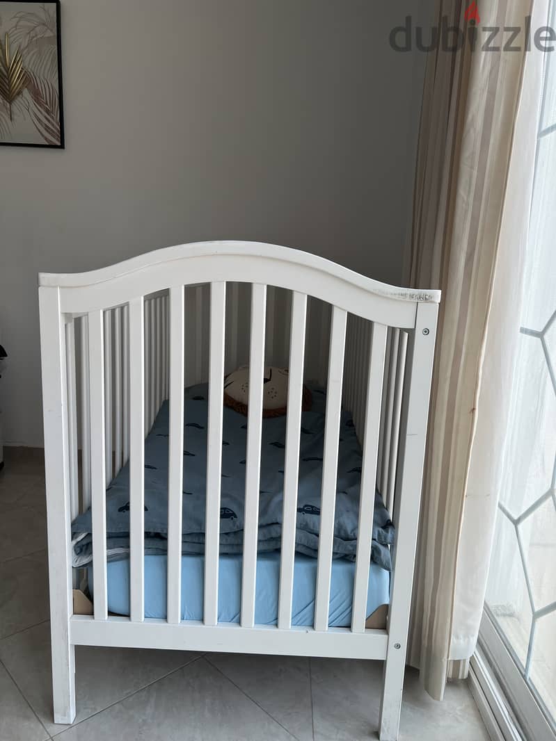 Juniors wooden baby cot bed NEW PRICE 28Rials 4