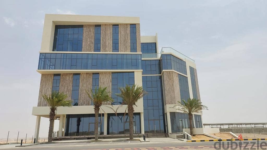 Private office space for 2 persons in DUQM, Squadra 1