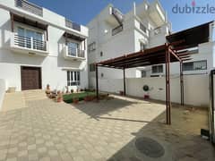 4 BR Lovely Townhouse in Madinat Qaboos 0