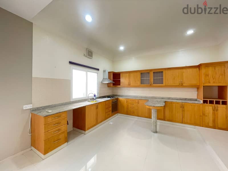 4 BR Lovely Townhouse in Madinat Qaboos 3
