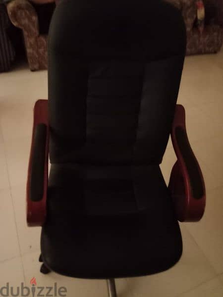 Computer table and chair for sale. 5