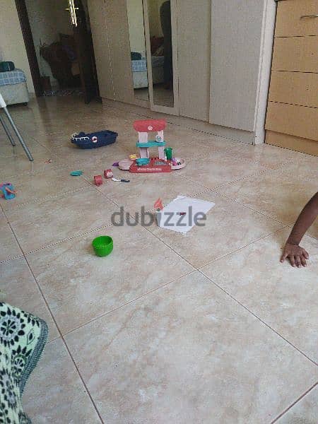 Baby sitting/tution/Daycare Available for indians in Alkhuwair 0