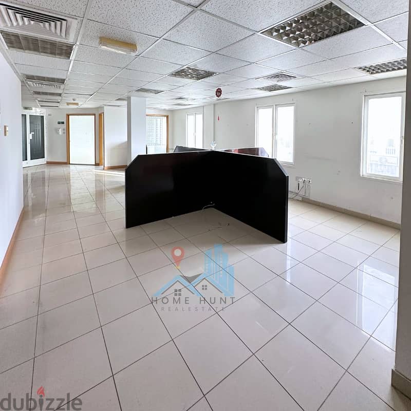 AL KHUWAIR | 210 MSQ READY OFFICE UNIT IN COMMERCIAL AREA 2