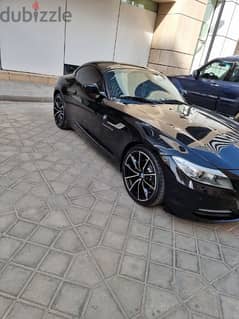 BMW Z4 Oman agency car with excellent condition 0