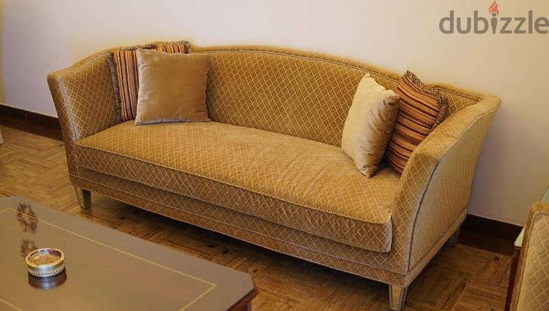 setting sofa for sale 7