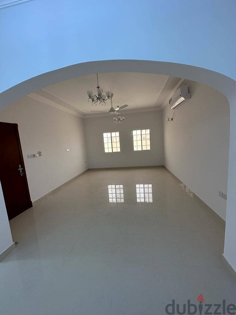4AK3-Brand new 3 bhk villa for rent in Ansab height 12