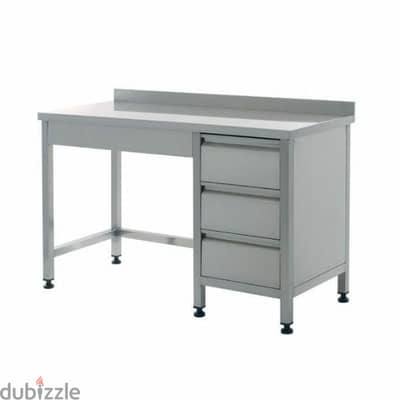 fabricating ss table with 3drawers