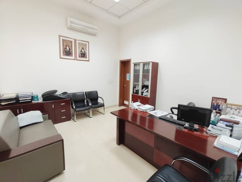 FURNISHED INSTITUTE FULL FLOOR SPACE AVAILABLE FOR RENT IN GHALA 12
