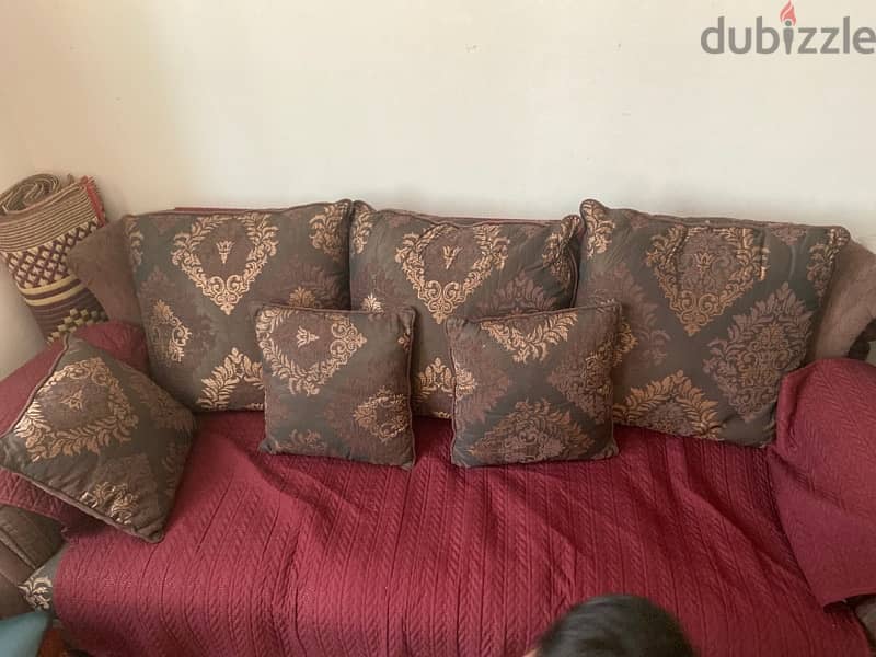 4 Seater sofa 2