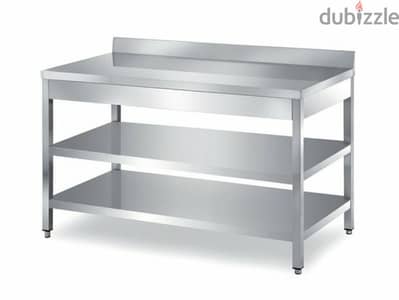 fabricatiing ss table with middle shelf