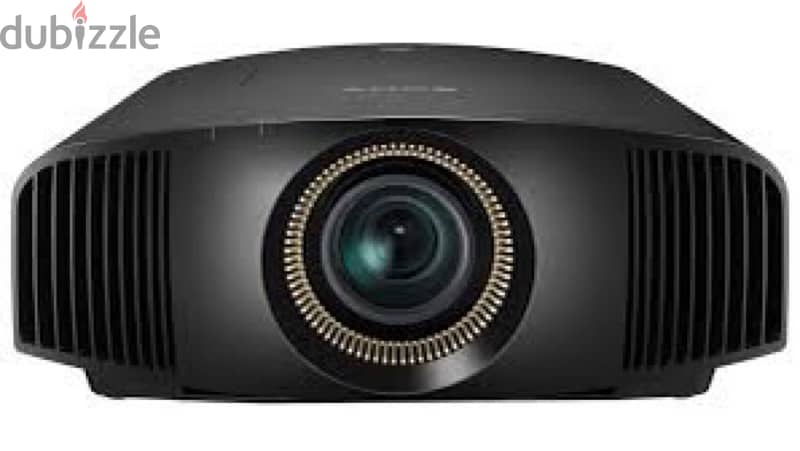 Sony 4K native projector for home cinema in new and perfect condition 1