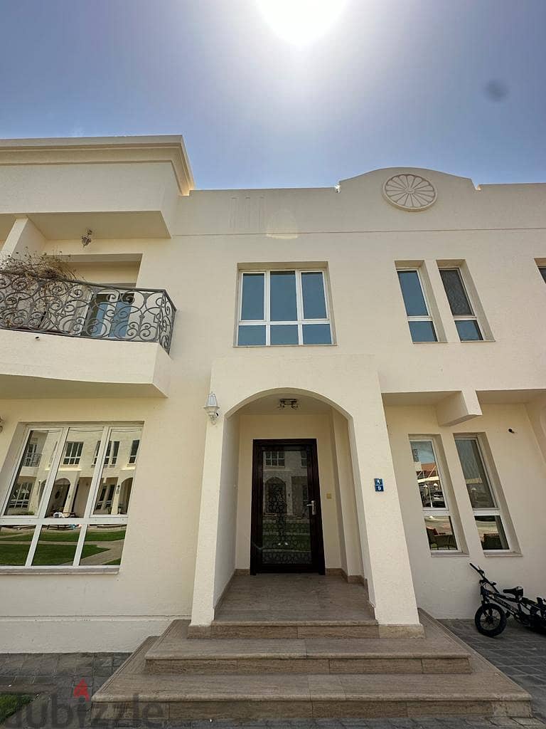 Lovely residence complex, 5 BHK villas for rent in Bosher al muna 1