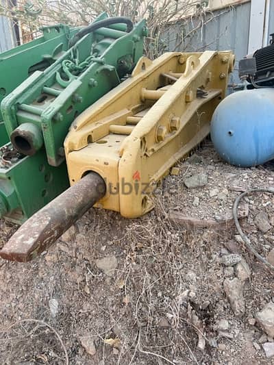 jack hammer mintabert 250 & 501 avalable used